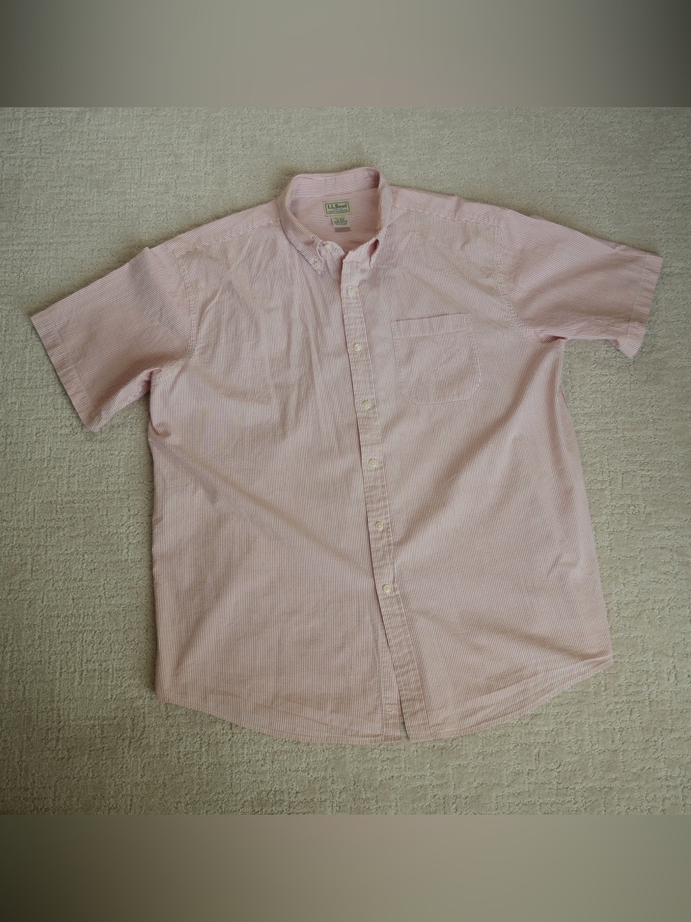 LL Bean Mens XL Regular Red White Striped Short Sleeve Button Down Cotton Shirt